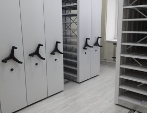 Мобильные стеллажи для хранения картотеки